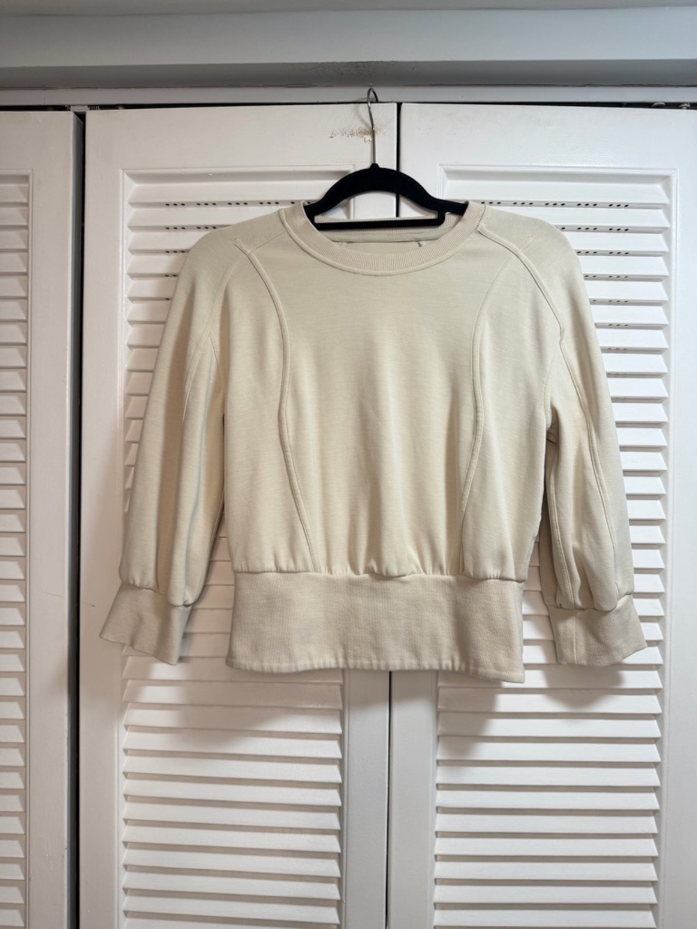 lululemon athletica Ivory Ribbed Sweat Top
